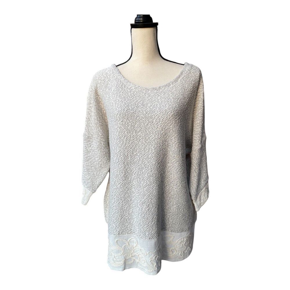 Soft Surroundings Sweater Pullover Size Petites XL White Black Embroidery Accent